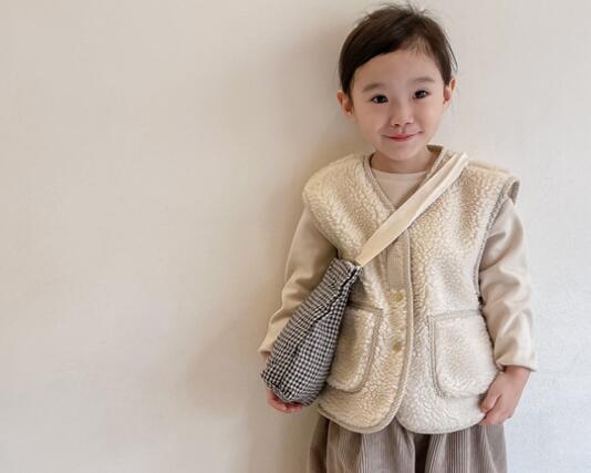 秋冬新作★子供服★トップス★ベスト★韓国風子供服★キッズ女の子★2色★80-130CM