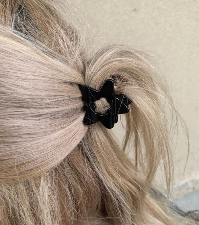 髪飾り★韓国ヘアアクセサリー★バンスクリップ★ヘアクリップ