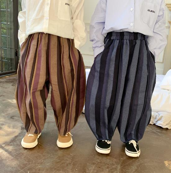 2023春新品★子供服　ボトムス　ズボン　90-140cm★2色