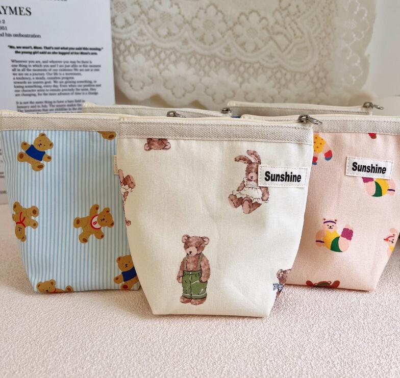 ★収納袋★可愛い財布　化粧袋★5種