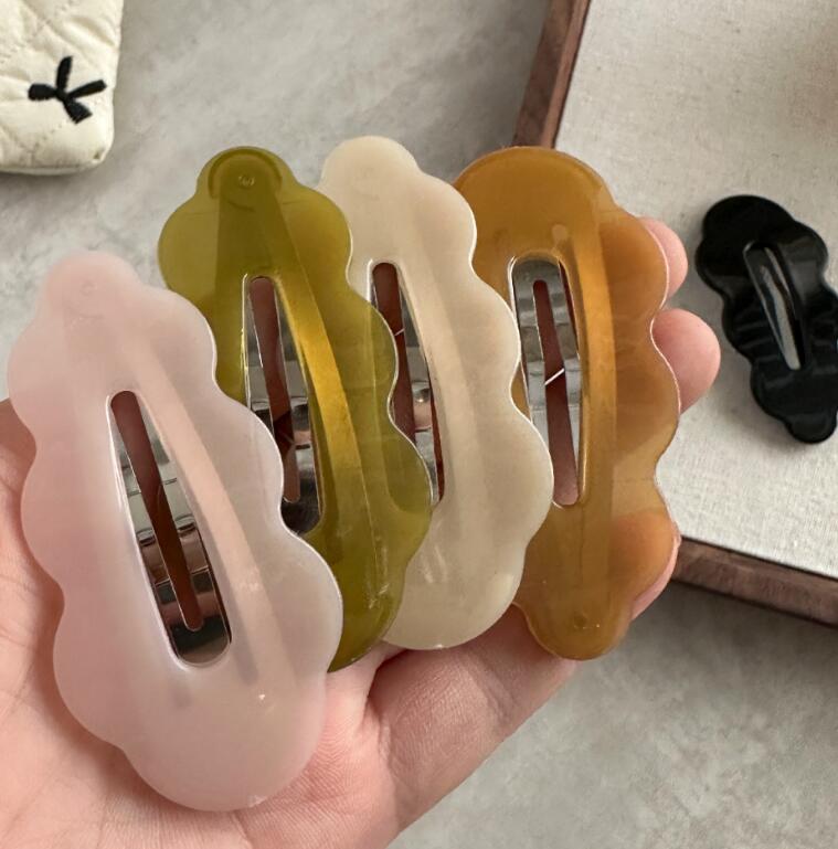 雑貨★髪飾り　ヘアビン★アクセサリー　5色選べ★