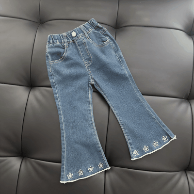ガールズ 子供服 秋冬新作 3-8歳 ベルボトム 花柄刺繍 デニムパンツ ジーパン ジンーズ 90-140