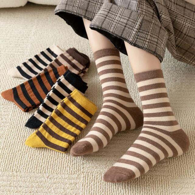 靴下★レデイース★ソックス★大人用★女性用靴下★ストライプ★多色