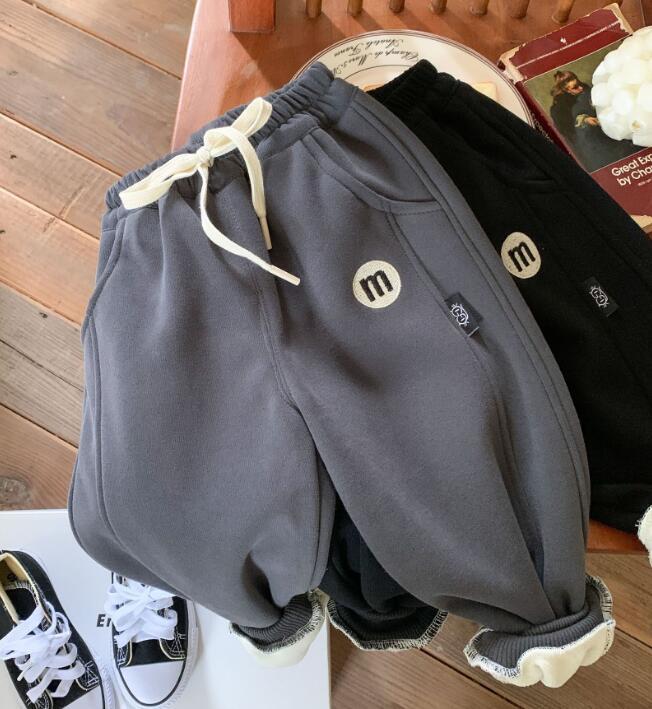 2023冬★子供服　厚手ズボン★90-140cm★2色