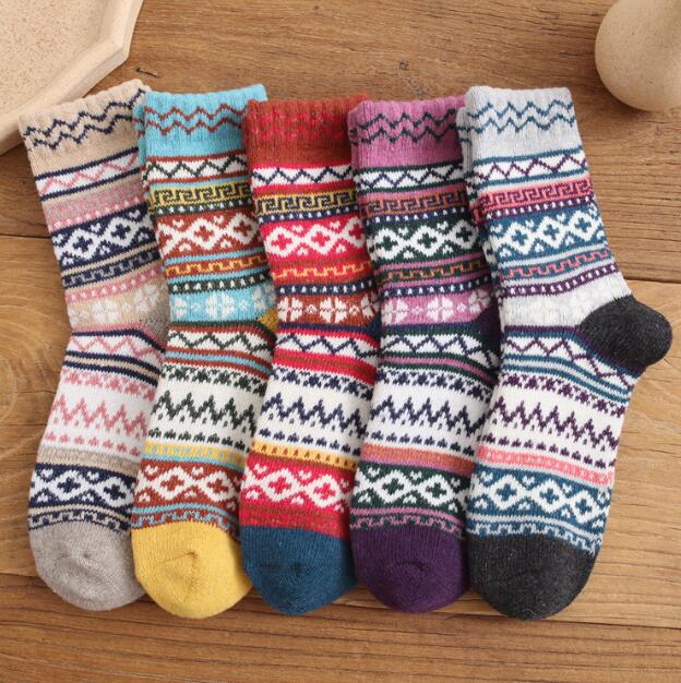 靴下★レディース★ソックス★大人用★女性用靴下★暖かい★多色