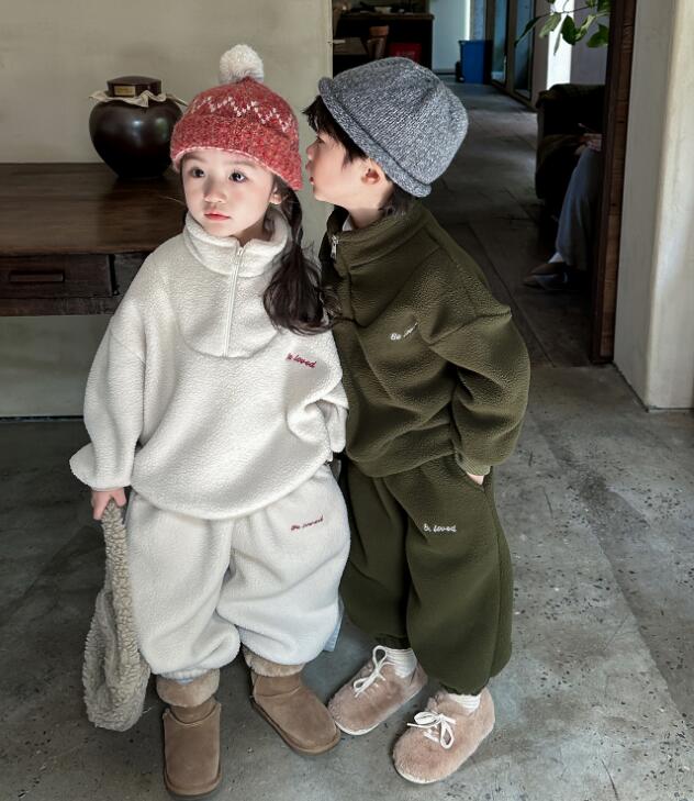 2023冬★子供服　厚手トップス+ズボン　セットアップ★90-140cm★2色