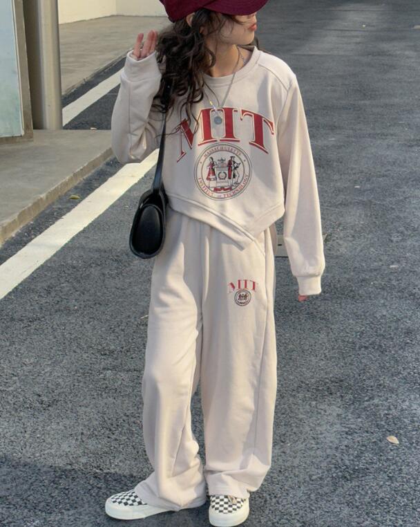 2024新品★子供服　トップス+ズボン　セットアップ★110-170cm★2色