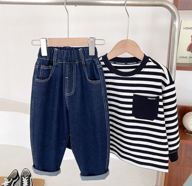 2024年新★子供服　デニムズボン★90-150cm★