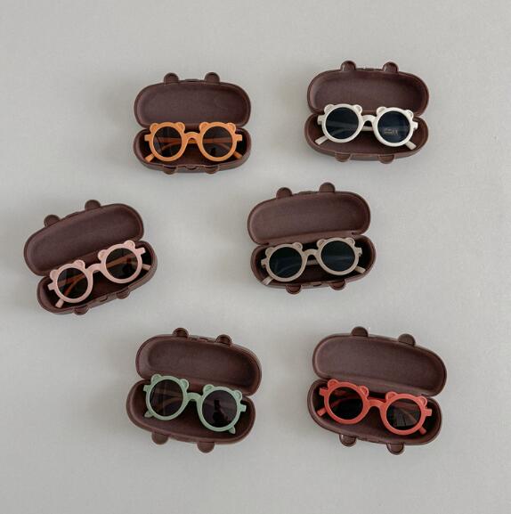 2024新登場★可愛い造型★キッズ眼鏡フレーム　ケース付き★メガネ　6色