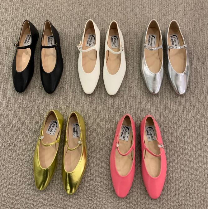 ★2024新作★レディース　単靴　シューズ★7色★(35-39)