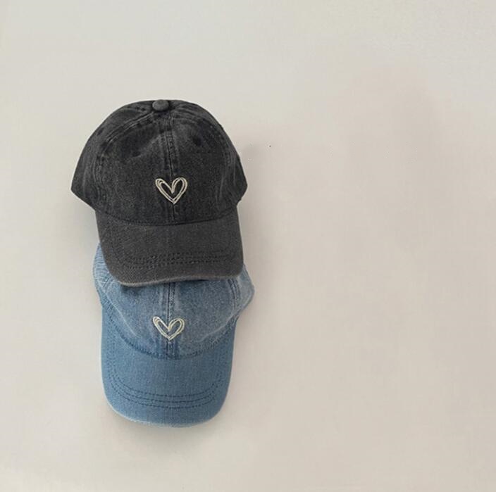 2024★キッズ帽子★野球帽★キャップ★ハット★4色