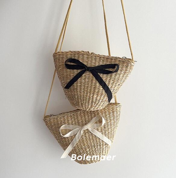 バッグ★ショルダーバッグ★ミニバッグ★草編みバッグ★子供用★蝶結び★2色