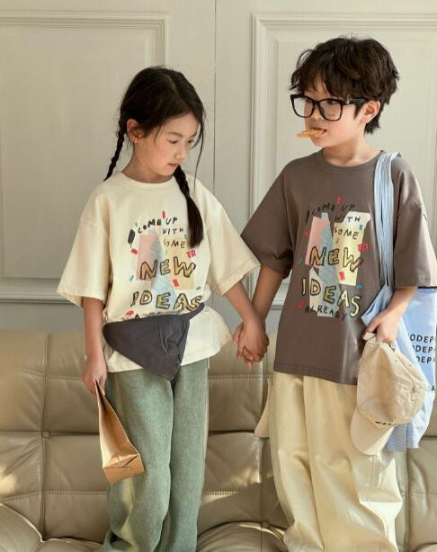 「2024」子供服★トップス★半袖★Tシャツ★キッズ★男女兼用★2色★90-140CM