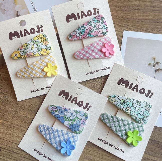 「2024」髪飾り★まとめ髪用★ヘアアクセサリー★子供用★ヘアピン★可愛い★2枚入り