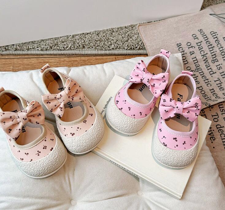 2024新品★子供靴　靴　シューズ★タグ22-31★2色