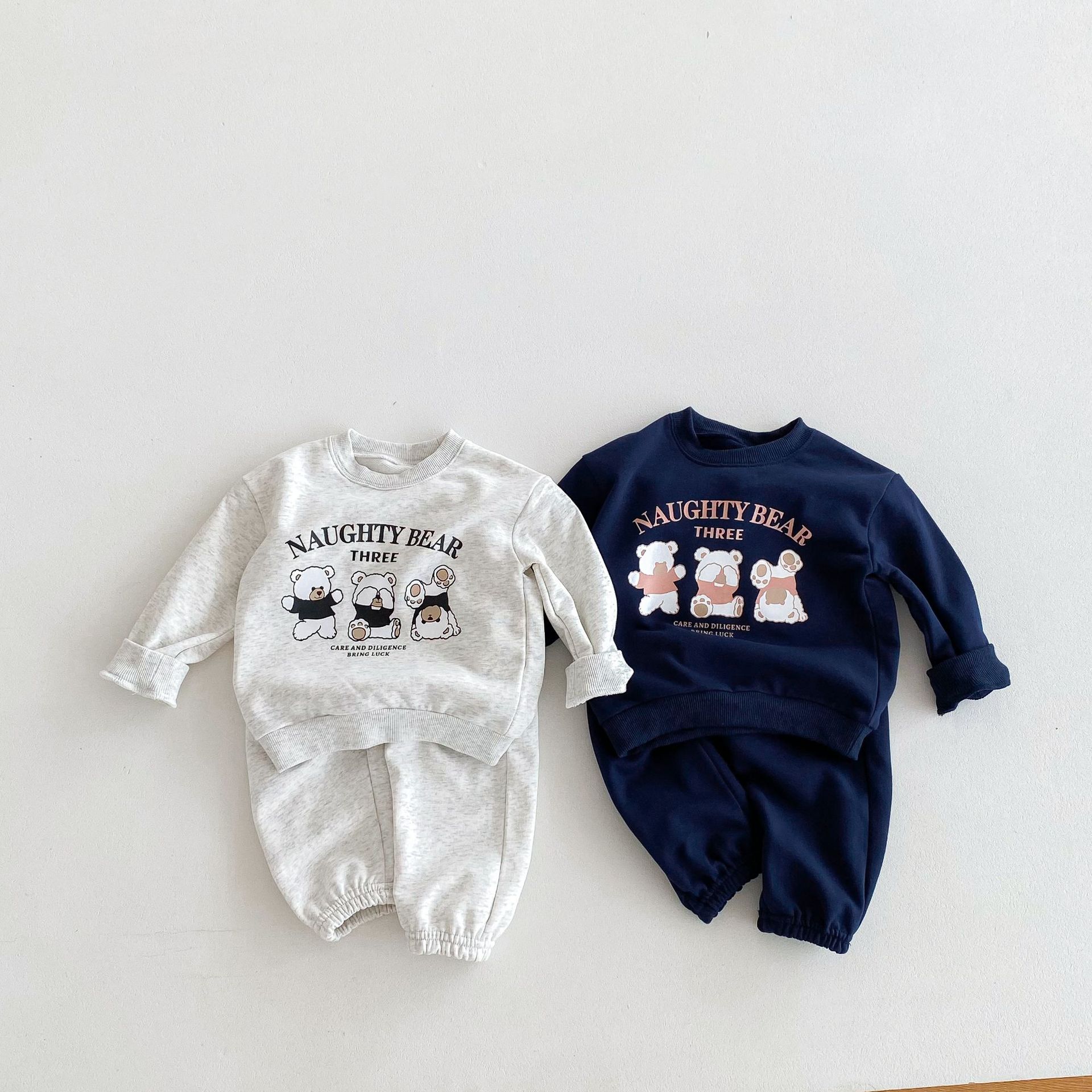 2024秋新品★子供服　セットアップ★80cm〜130cm 2色