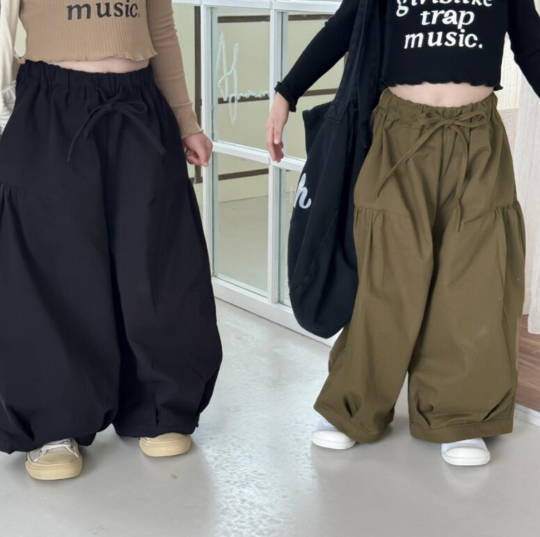 2024秋新入荷Y★子供服　ズボン★90cm〜150cm 2色