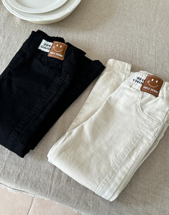 2024秋新入荷Y★子供服　ズボン★90cm〜150cm 2色