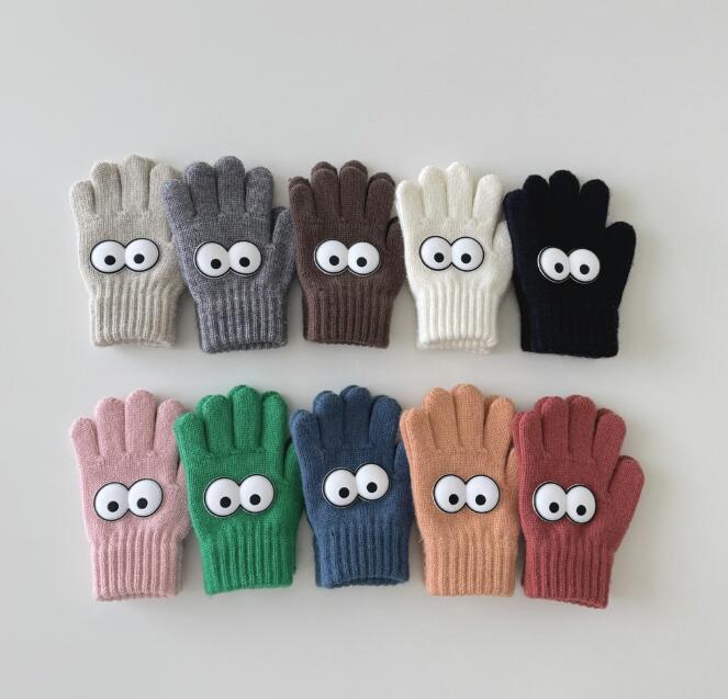 2024新品★大人気　キッズ用★子供　手袋★10色