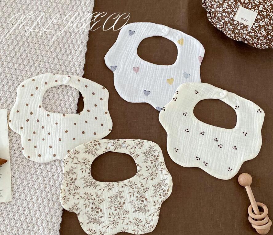 新登場★ベビー涎掛け★棉質　4柄★食事用★