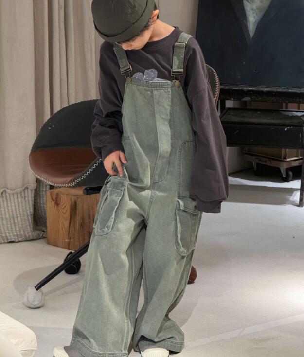 2024新品★子供服　サロペット★100cm〜150cm