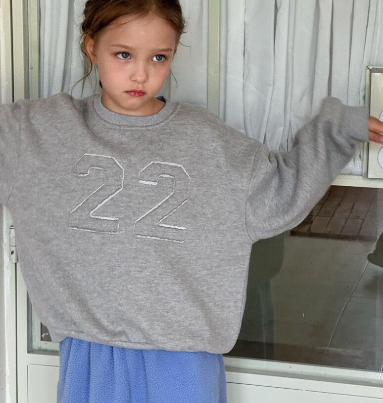 2024秋冬新品CL★子供服　トレーナー　トップス★90cm〜140cm 2色