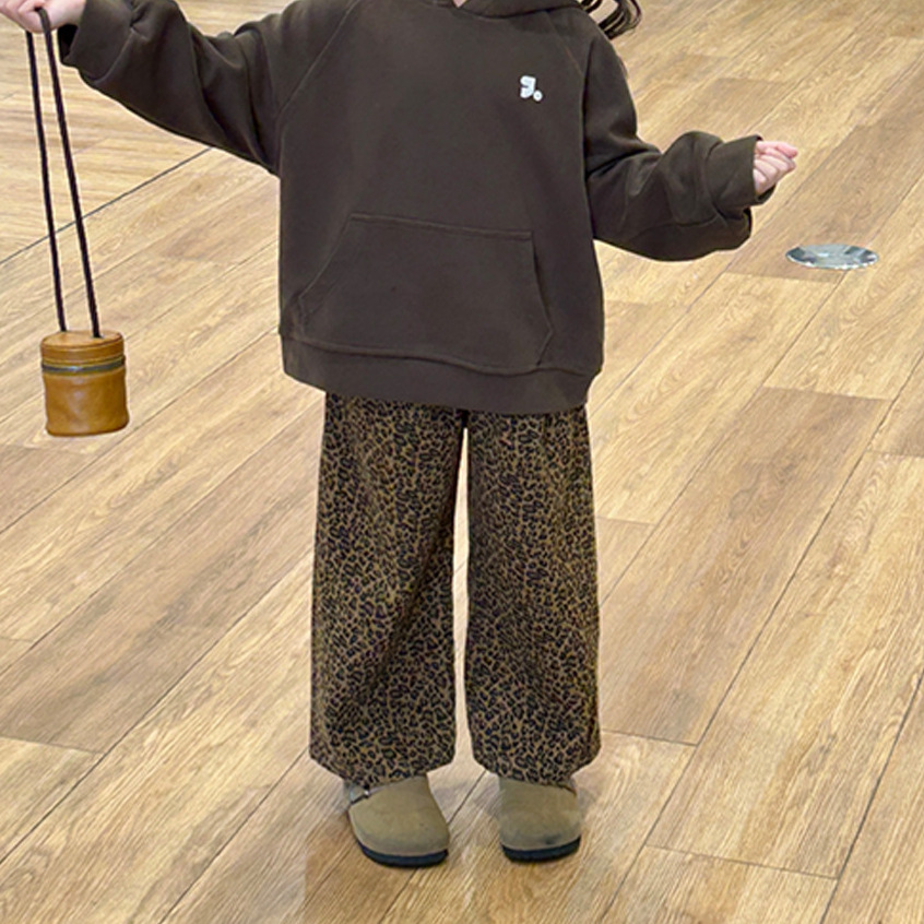 2024新入荷★子供服　豹柄ズボン★90cm〜140cm