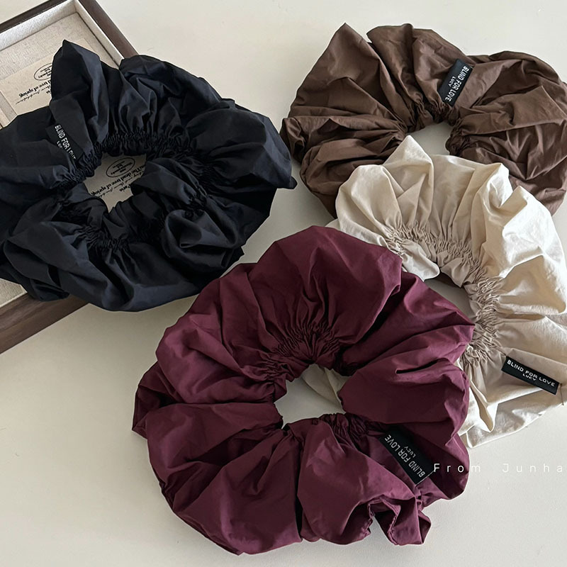 2024新品★髪飾り　アクセサリー　ヘアゴム★4色