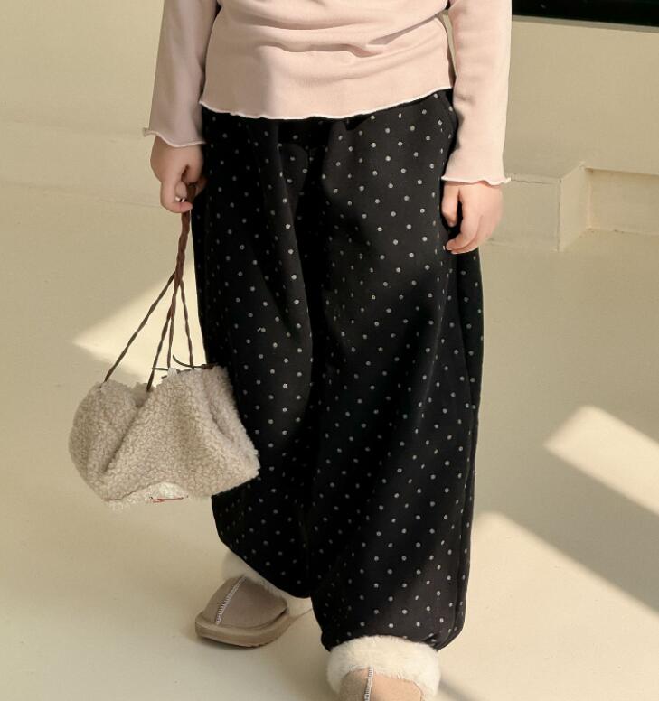 2024秋冬新作LM★子供服　ズボン　裏起毛★90cm〜150cm