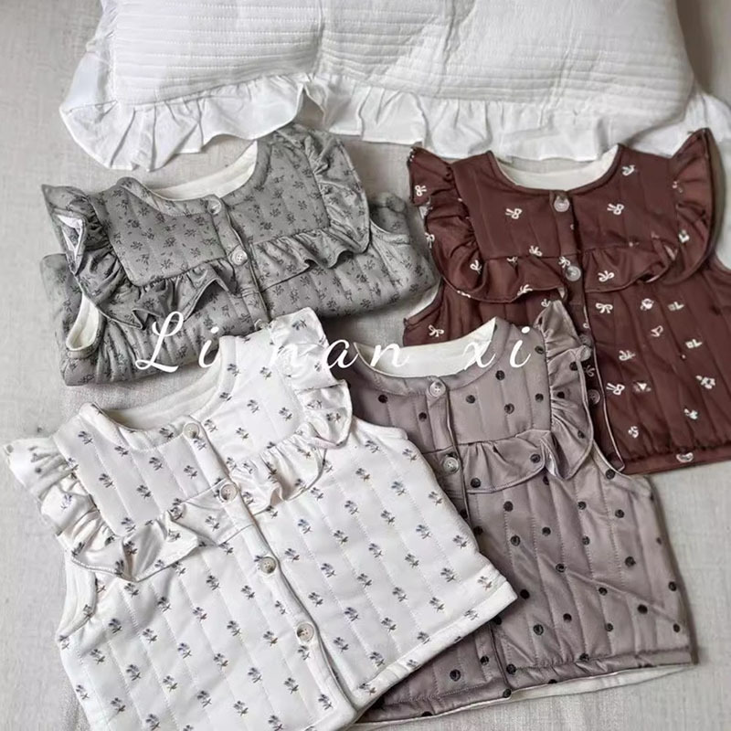 2024秋冬新品★子供服 　ベストコート★90cm〜130cm 3色