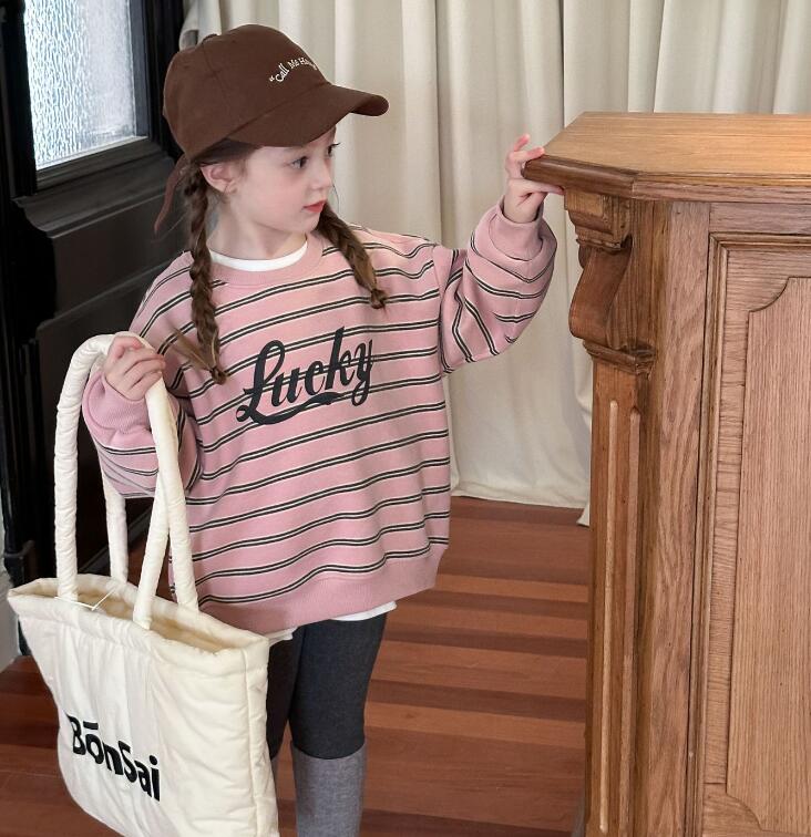 2024秋冬新品A★子供服　トレーナー　裏起毛★90cm〜160cm 2色