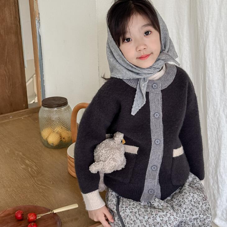 2024冬新入荷S★子供服 　カーディガン★80cm〜130cm 2色