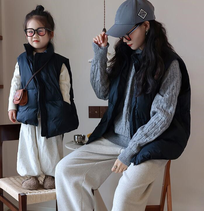 2024秋冬新品★子供服&親子 　ベストコート★110cm〜170cm 3色