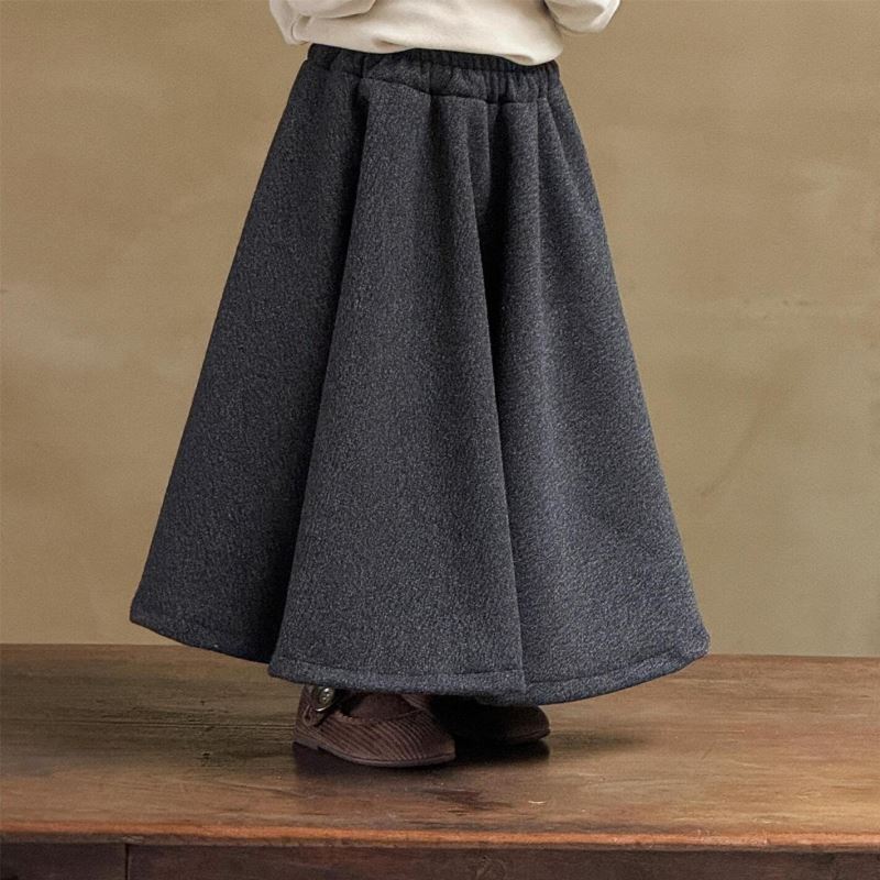2024冬新品J★子供服　スカート★90cm〜140cm 2色