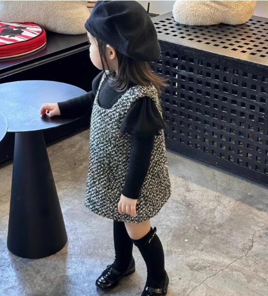 2024新入荷★子供服　ベストワンピース★80cm〜150cm