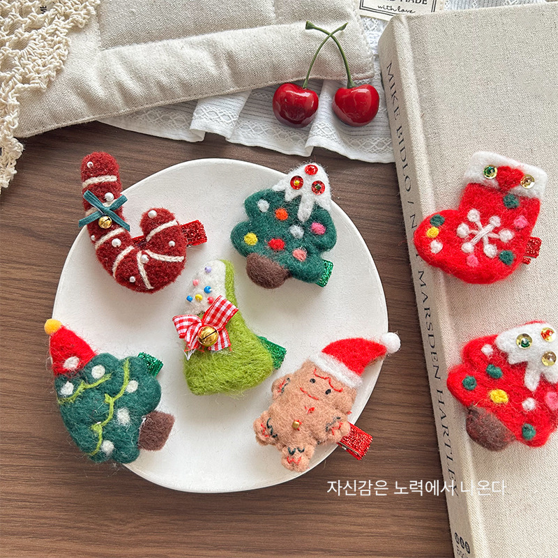 クリスマス★髪飾り★まとめ髪用★ヘアアクセサリー★子供用★ヘアピン★可愛い