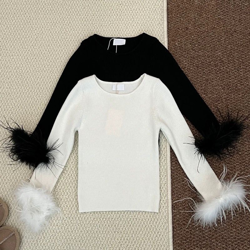 2024新作★子供服　トップス★90cm〜140cm 2色