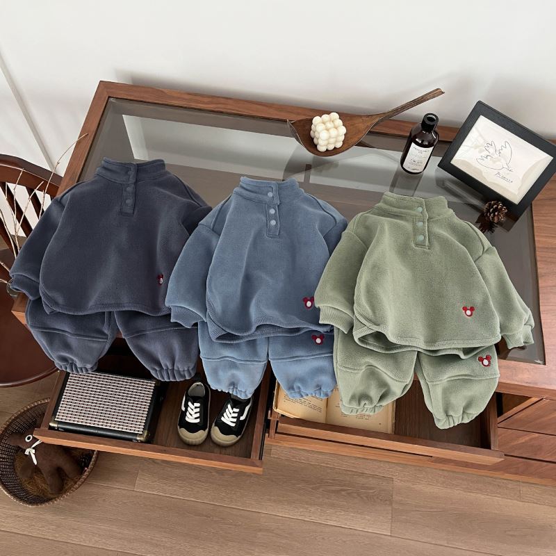 2024新品★子供服　セットアップ★73〜110cm 3色