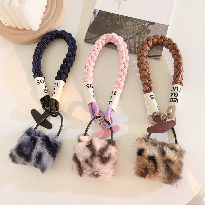 ★可愛いキーホルダー　装飾品★ぬいぐるみキーチェーン★3色