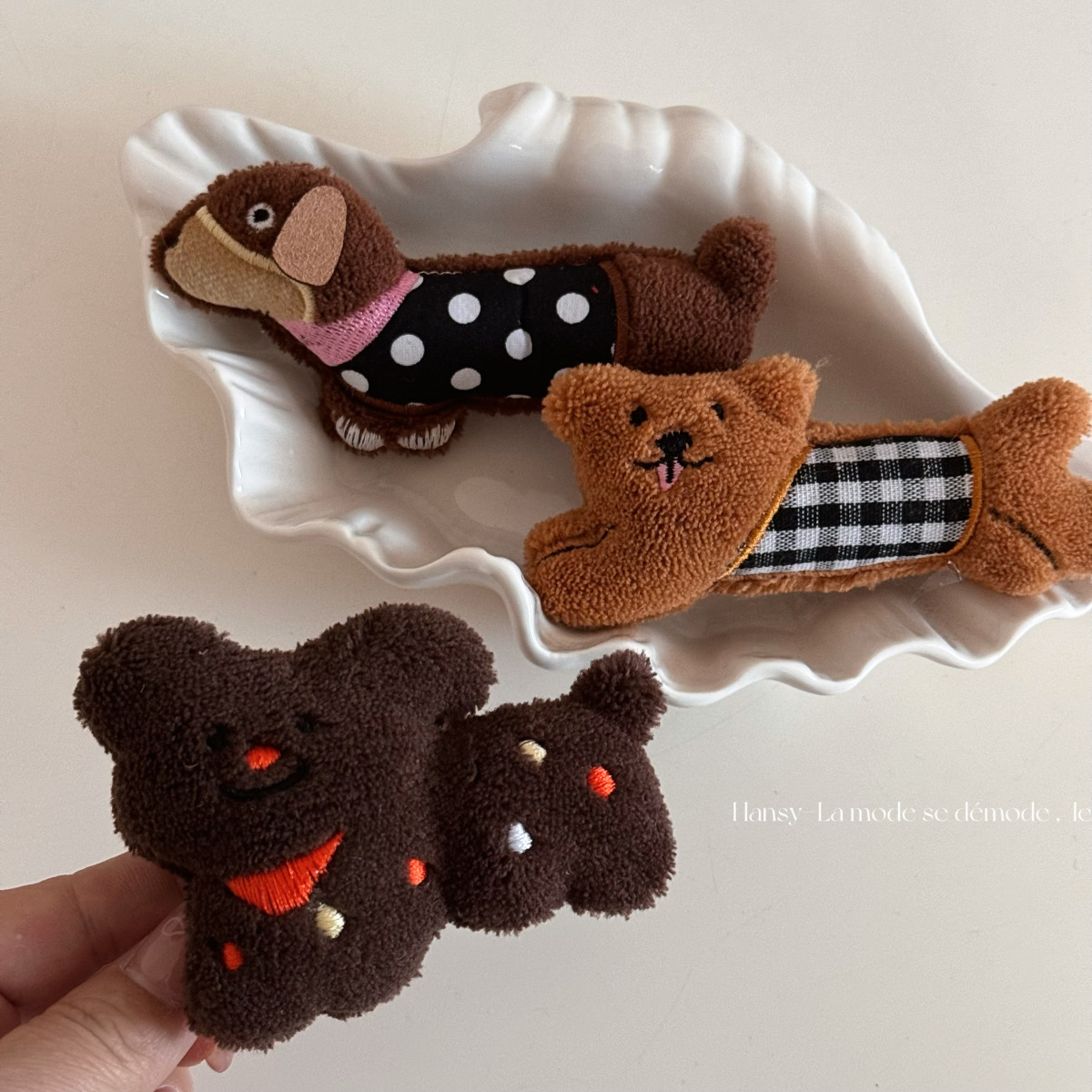 雑貨★髪飾り　ヘアビン★アクセサリー★3色