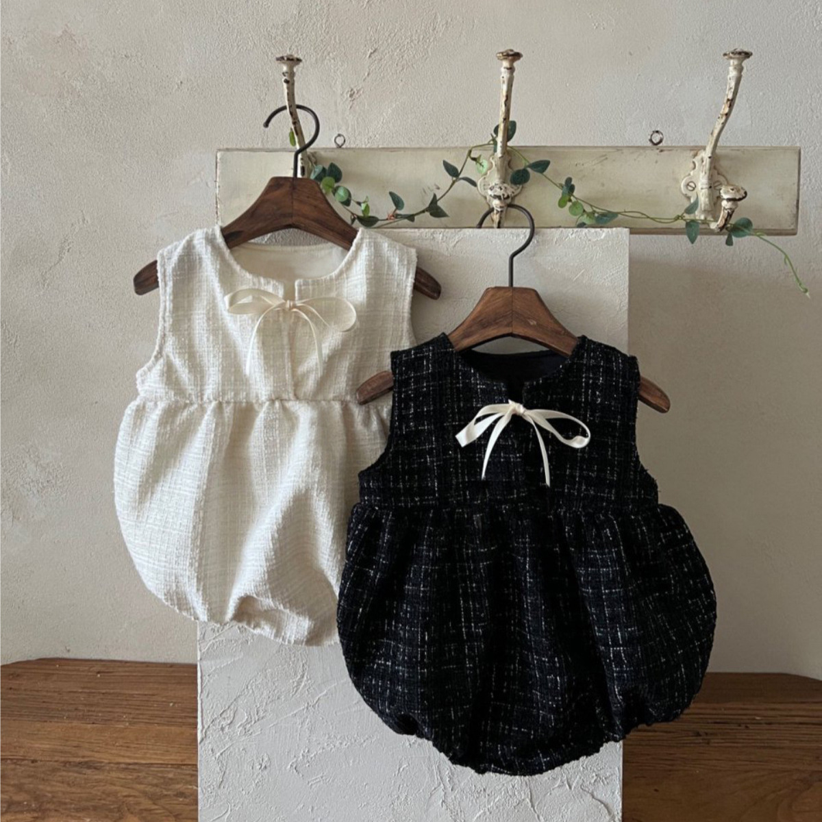 2025春新品MS★ベビー服　ロンパース★66cm〜90cm 2色