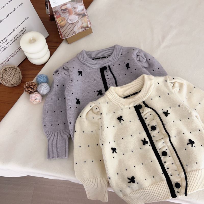 「2025」子供服★トップス★ニット★セーター★韓国風子供服★4色90cm〜130cm