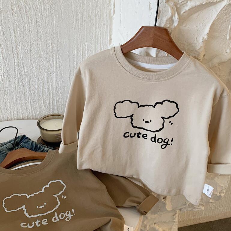 2025新作★子供服　トップス★90cm〜140cm 2色