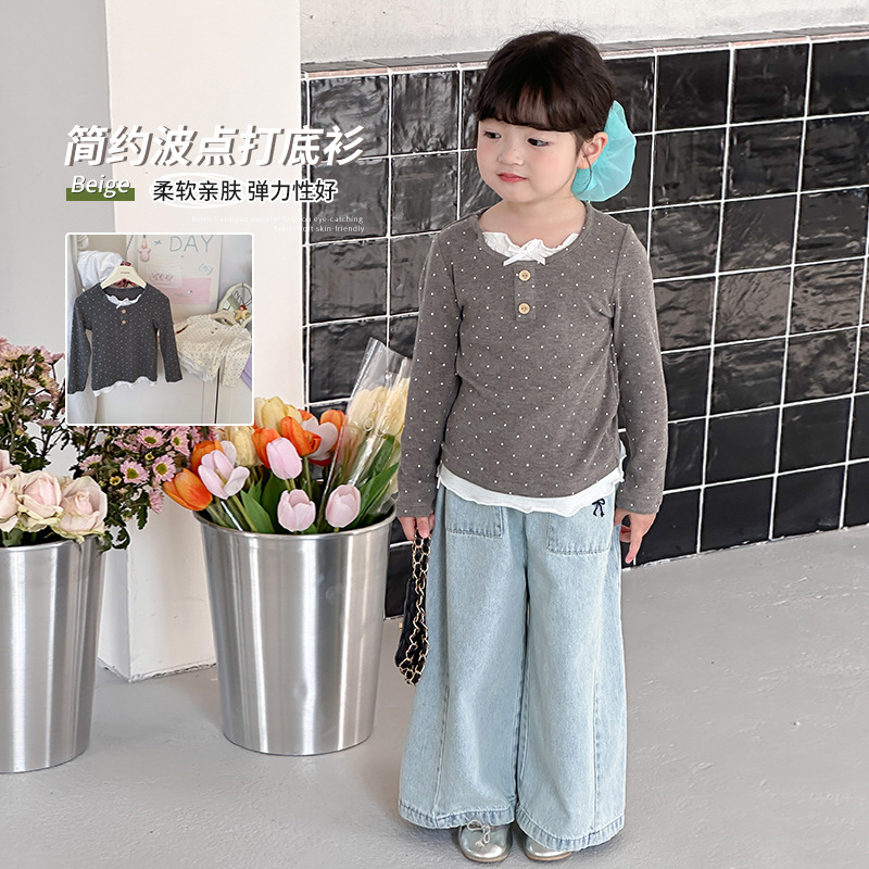 2025新作★子供服　トップス★90cm〜150cm 2色
