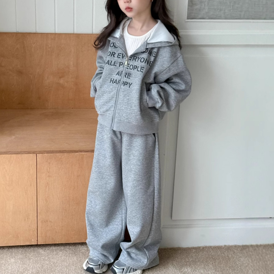 2025新品★子供服　セットアップ★90cm〜150cm