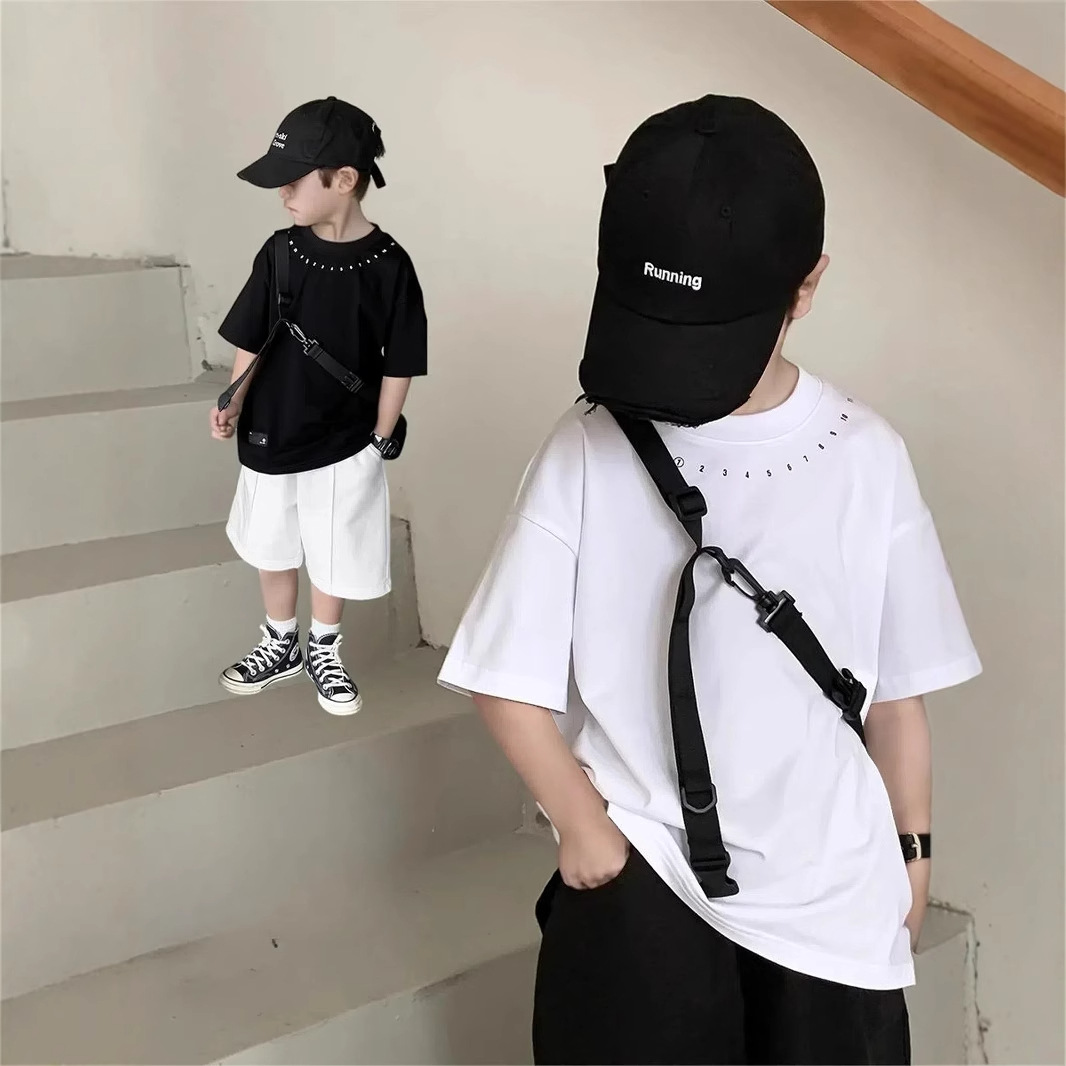 2025夏新作★子供服　トップス★120cm〜170cm 2色