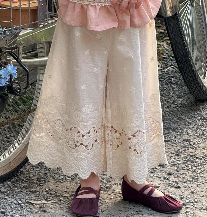 2025新入荷J★子供服　ズボン★90cm〜140cm