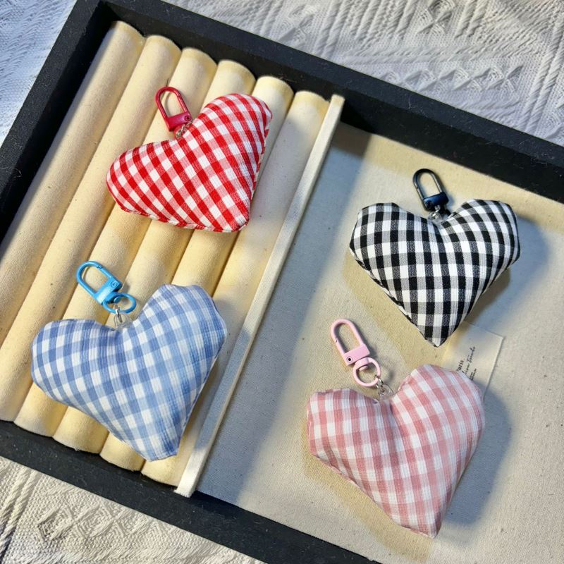 ★可愛いキーホルダー　装飾品★キーチェーン★4色