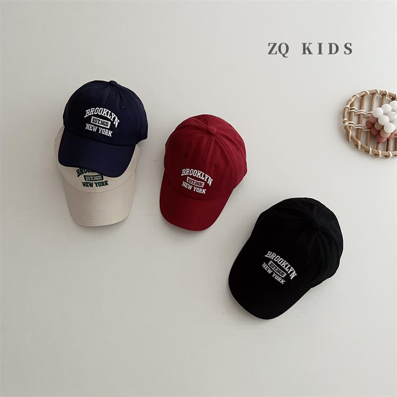 2025★キッズ帽子★ハット★キャップ★ 4色