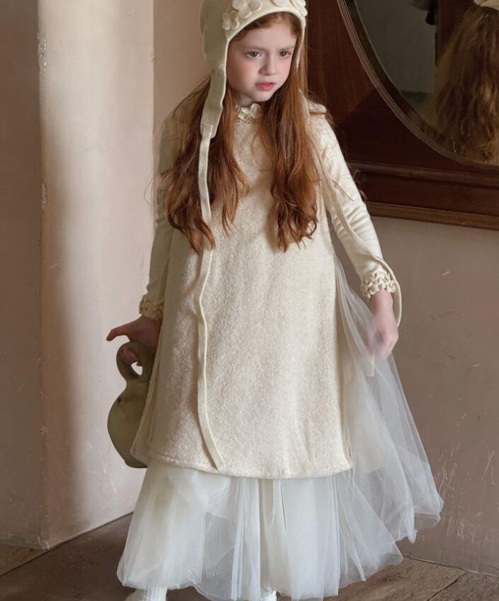 2025冬新品otaly★子供服　ベストワンピース★90cm〜130cm